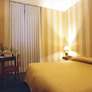 Orange Garden 3* Rom