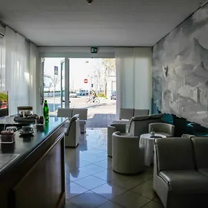 *** Hotel Venus Italia
